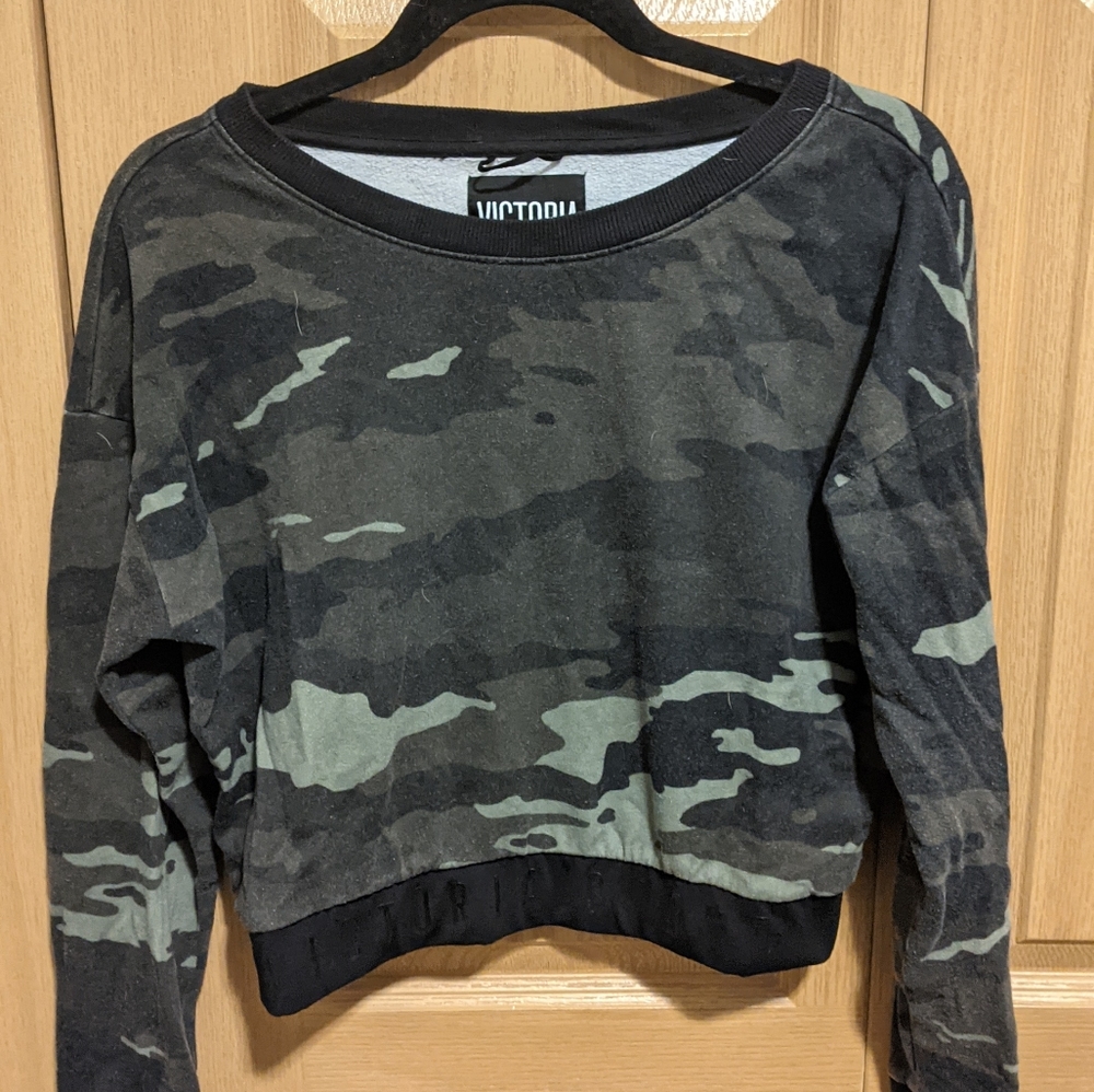 Camo Victoria sport sweater